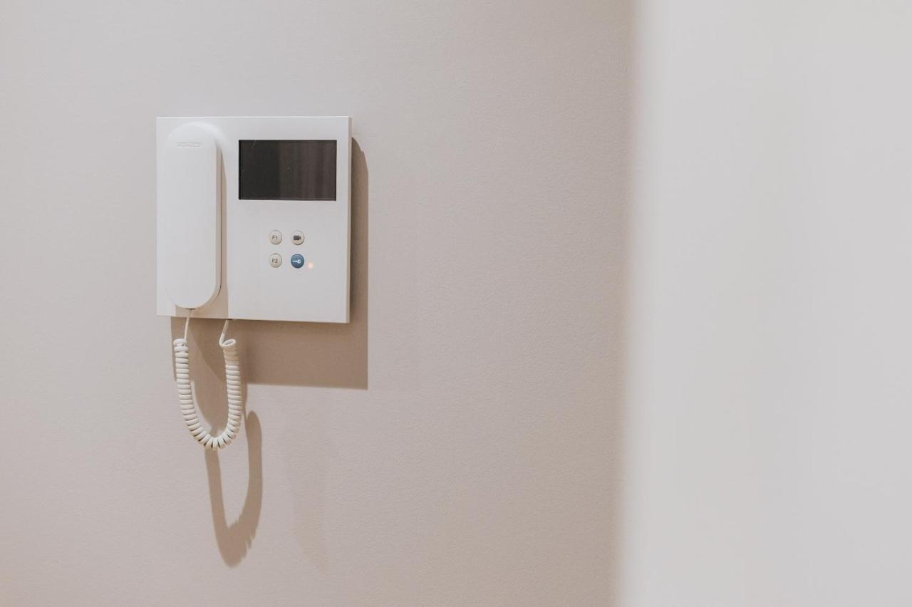 Circa17- Entire Apt, Free Parking, Gym, City Central & Free Netflix Bracknell Eksteriør billede